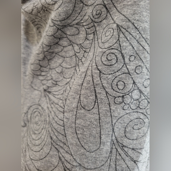 FILA SPORT Women’s Athletic Tank Top Gray Floral Spiral Yoga Stretch Size Medium - Picture 8 of 11